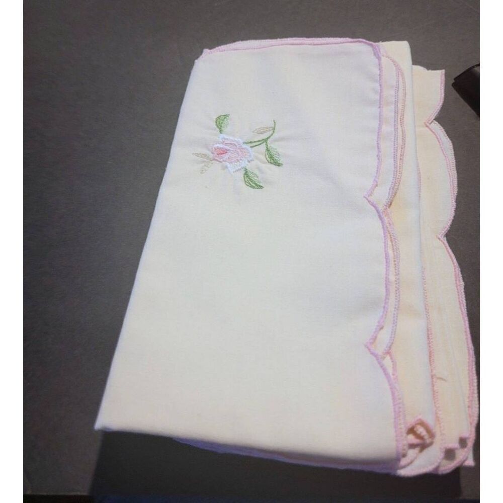 Set of 8 vintage Madeira embroidery Linen cocktail Napkins Pink Flowers design